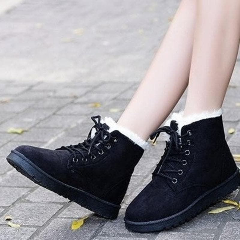 Heather’s Cozy Lace-Up Ankle Boots
