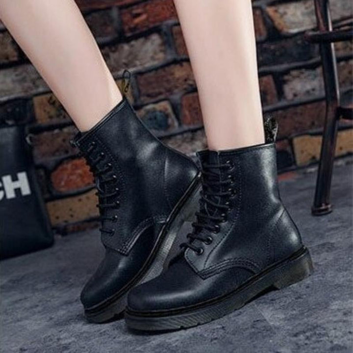 Heather’s High-Ankle Leather Lace-Up Boots