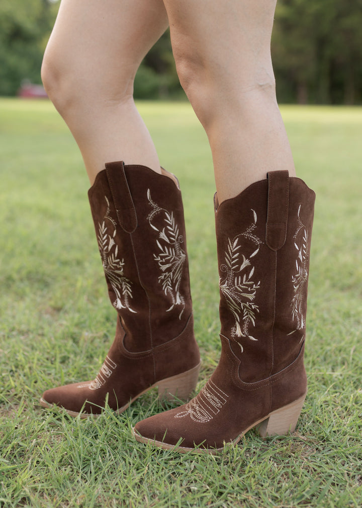 Heather’s Flora Brown Embroidered Western Boots
