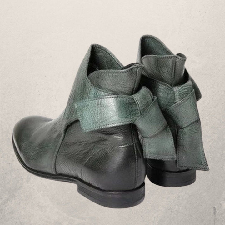 Heather’s Elegant Bow-Detail Leather Ankle Boots